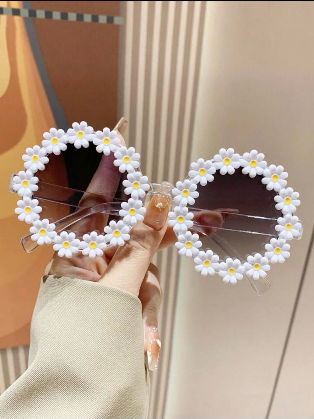 SHEIN Floral Round Sunglasses